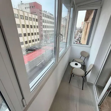 Spacious Downtown By Managr Apartment *